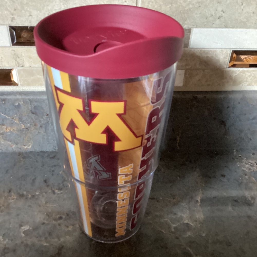 Tervis  Collegiate 24 oz  Minnesota Golden Gophers  Tumbler with Lid